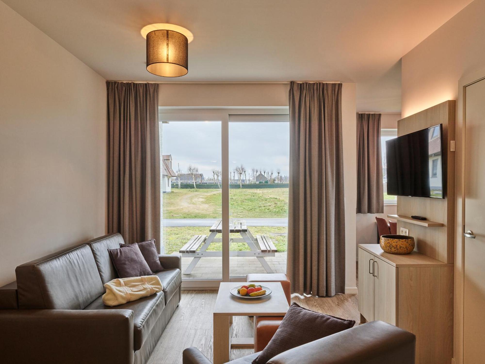 Holiday Suites Jabbeke - Klein Strand Exterior photo